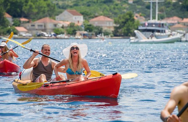 Korcula Island Private Sea Kayaking Tour with lunch