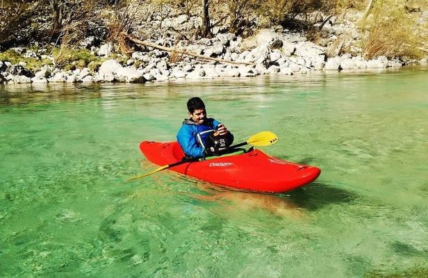 3 DAY KAYAK CLASSES on the Soča river