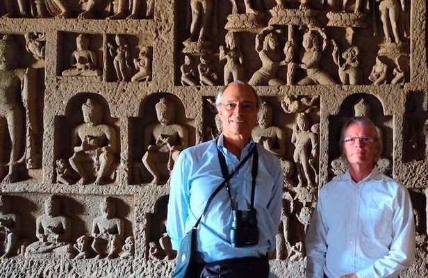 Guided tour of Kanheri Caves, the 2000 year old Buddhist university in Mumbai