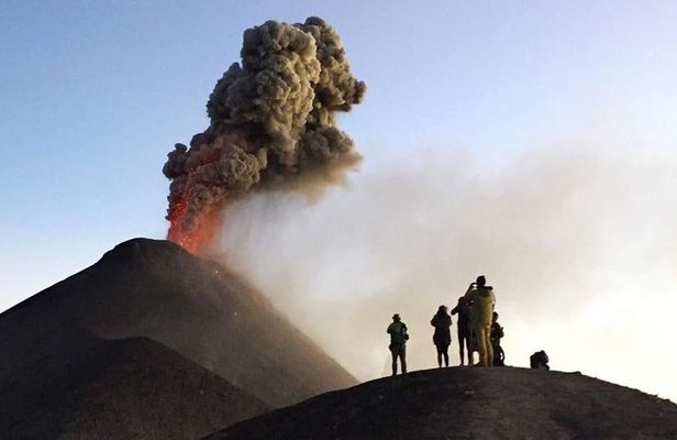 Overnight Adventure Hike Acatenango Volcano