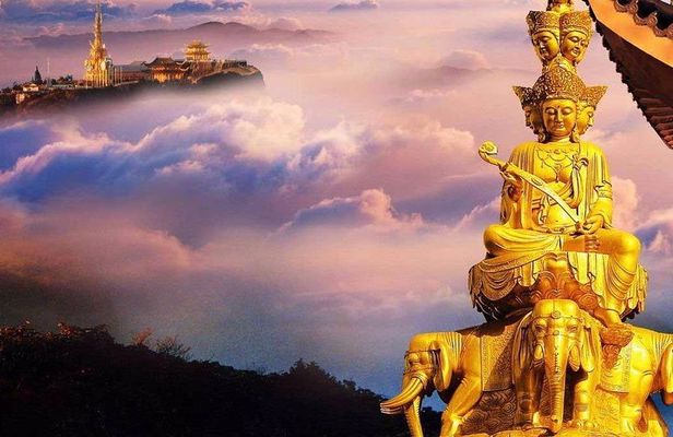 Chengdu Private Day Tour to Emei Mountain with Lunch and Cable Car Ride