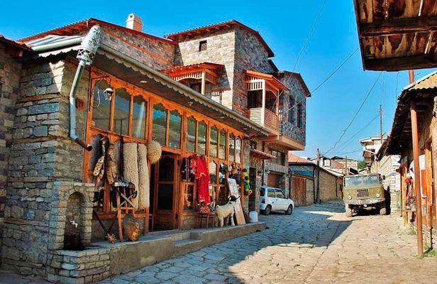 Private Shamakhi - Lahij tour