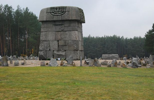 Treblinka - Tykocin - Lopuchowo Tour from Warsaw