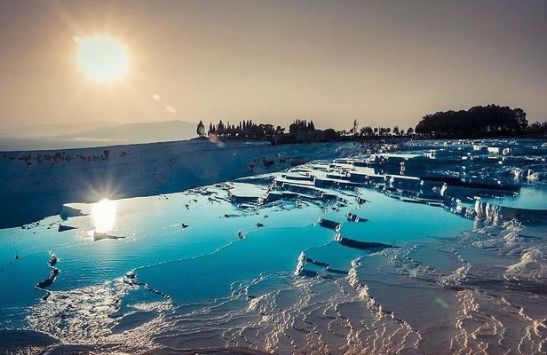 Pamukkale Day Tour From Istanbul /w flight