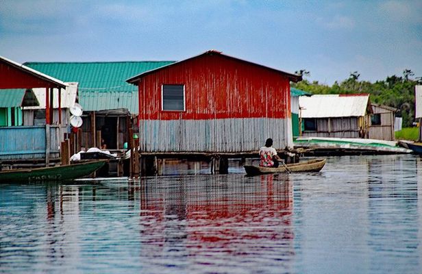 7 Days Cape Coast and Nzulezo Stilt Village Tour