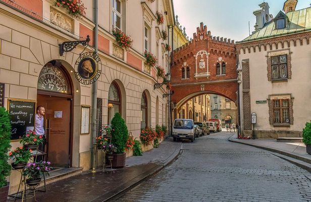 Discover Cracow’s most Photogenic Spots with a Local