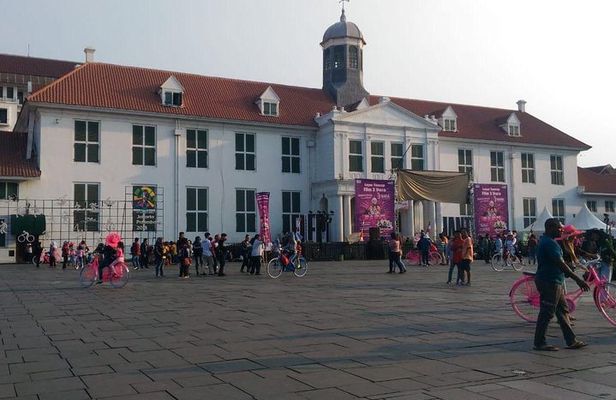 Jakarta Fun Evening City Tour