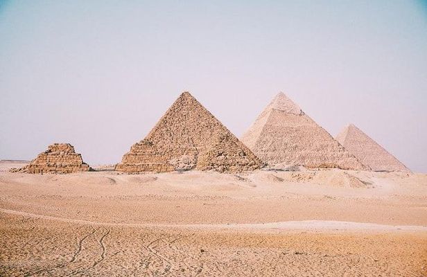 Cairo from HURGHADA ( Maine group)