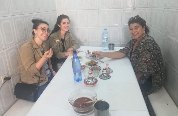 Fez street Food walking Tour.