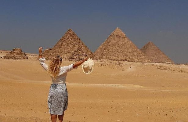 Private All INC-Giza Pyramids,Camel Ride(1 Hour) Sakkara,Memphis,Dahshour& Lunch