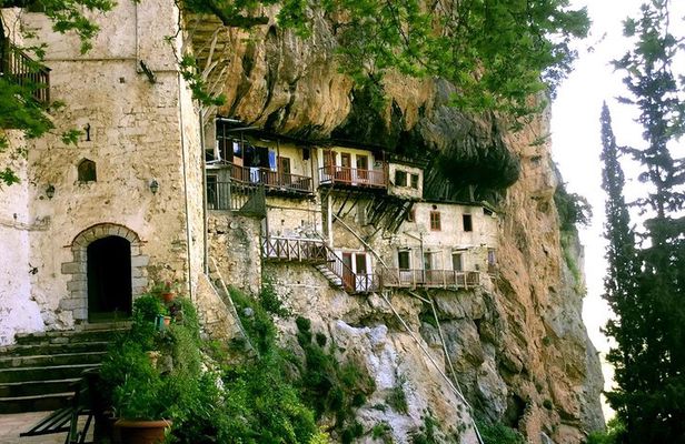 BEST OF Off-The-Path PELOPONNESE. Villages Monastary River Museum
