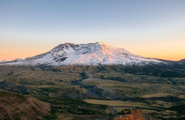 Mount St. Helens from Portland: All-Inclusive Small-Group Tour