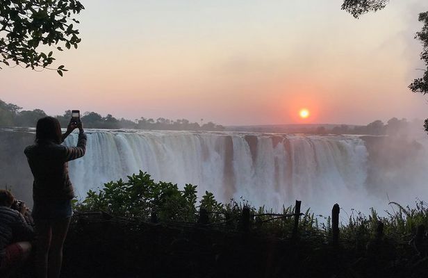 Victoria Falls Private Guided Sunrise Tour