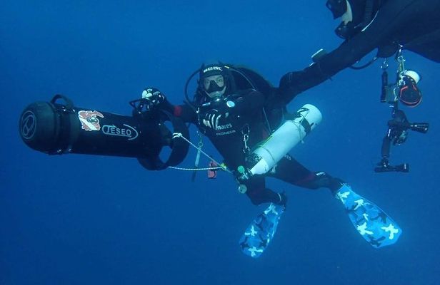 Aci Castello: Diving Underwater Scooter Tours