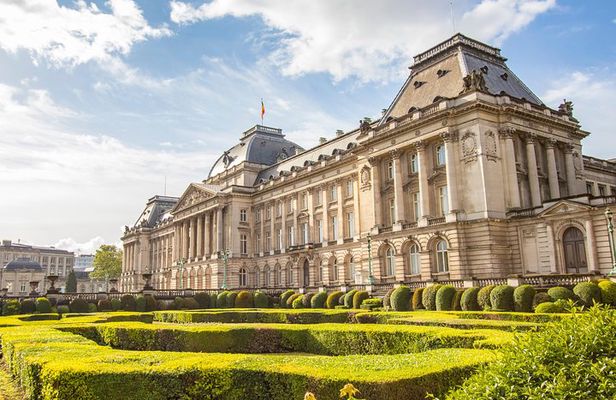 Discover the Brussels Politics Scene with a Local