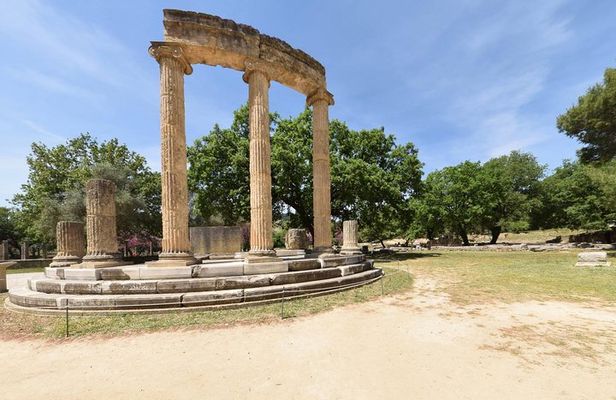 4-Days Argolis,Ancient Olympia,Delphi,Meteora private tour from Athens