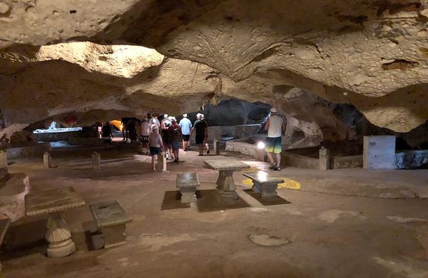 Explore Montego Bay Jamaica Private Tour to Green Gratto Cave