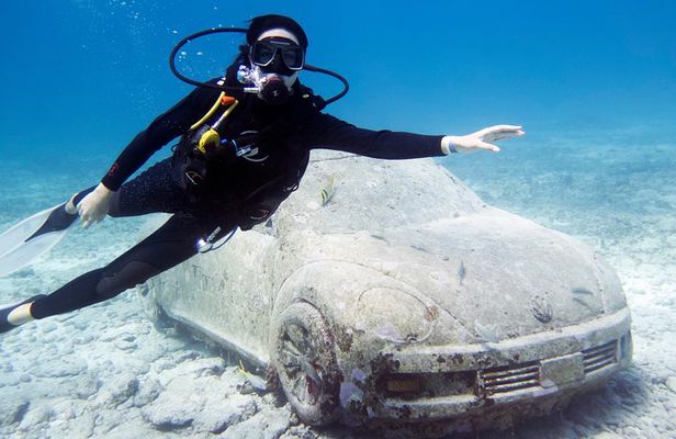 Try Dive in Cancun Underwater Museum