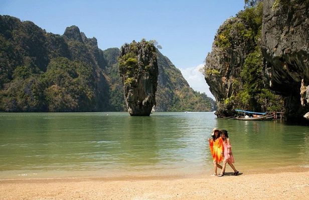 James Bond Island, Panak & Hong Island Trip + 1 Canoeing By Big Boat From Phuket