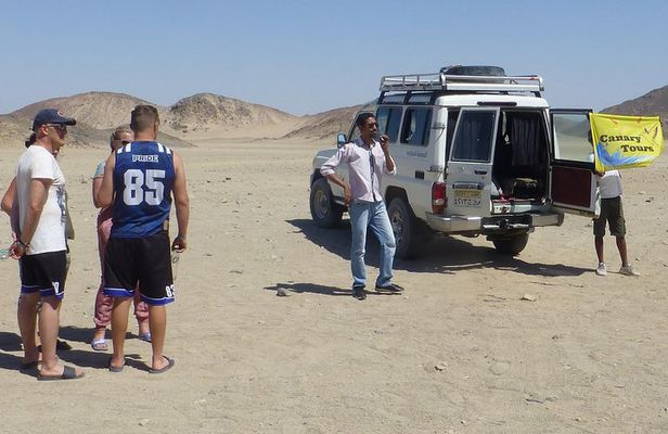 Stargazing Excursion In Hurghada with Jeep 4WD and BBQ