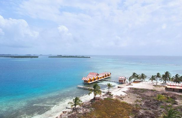 2D/1N - Private Over-Water Cabin in San Blas Islands PLUS Day Tour
