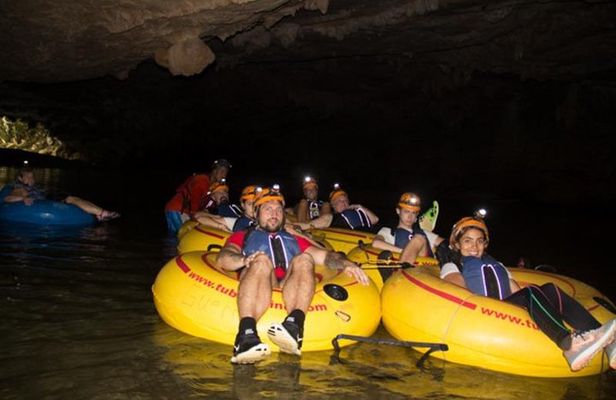 Private Tour Altun Ha Cave tubing and Baboon sanctuary from Belize City