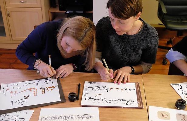 Turkish Calligraphy Workshop in Istanbul