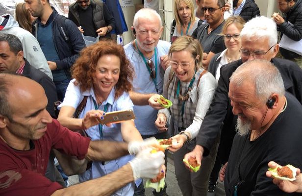 Istanbul Cross-Continental Food Tour Including Tastings, Public Transportation