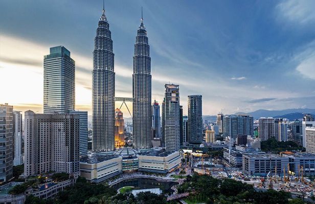 Kuala Lumpur Transit Tour from KLIA Airport