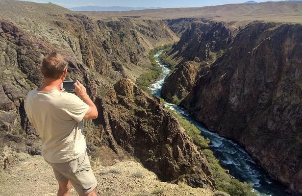 Private Day Tour to the Land of Canyons-UNESCO-of Kazakhstan
