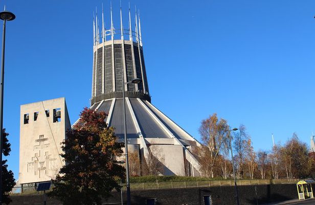 Best of Liverpool Sightseeing Tour by Private Taxi