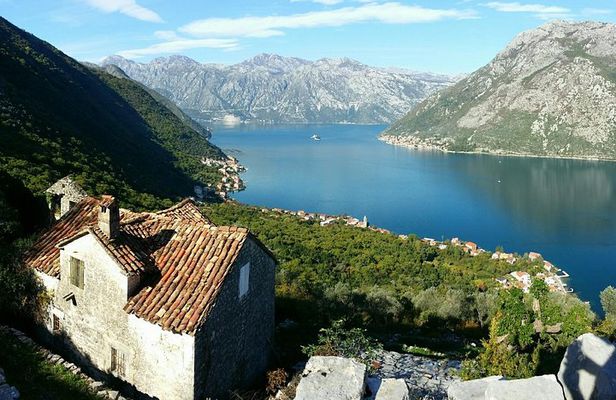Bike & hike tour