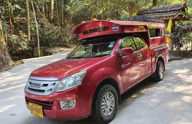 Chiang Mai City Tour By RED TRUCK: Iconic Attractions, Doi Suthep