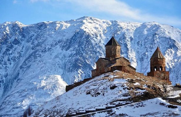 Private day tour in Kazbegi (Stepantsminda)