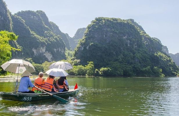 1 Day Private Ninh Binh Tour from Hanoi: Bai Dinh and Trang An