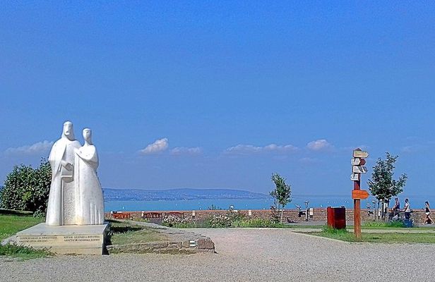 See the Hungarian Sea: Lake Balaton