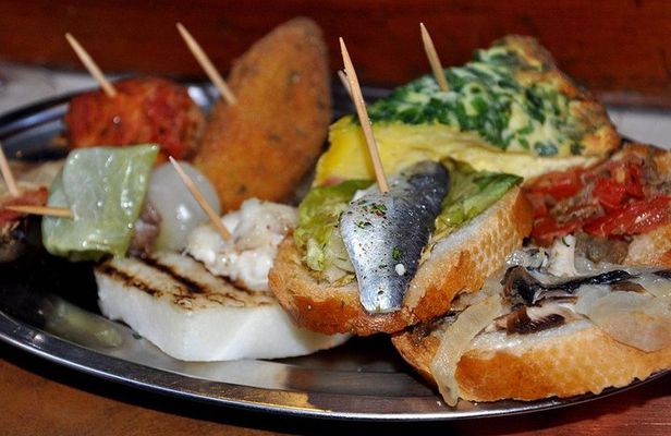 Enjoy food and wine (tour to Murano included)- PRIVATE