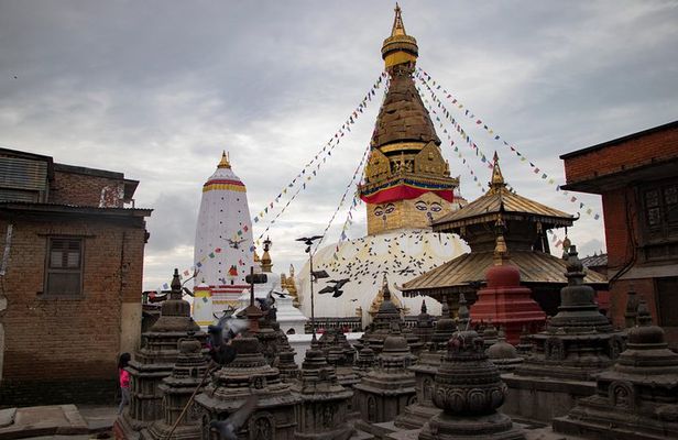 Kathmandu World Heritage Multi-day Tour | with Red Carpet Journey