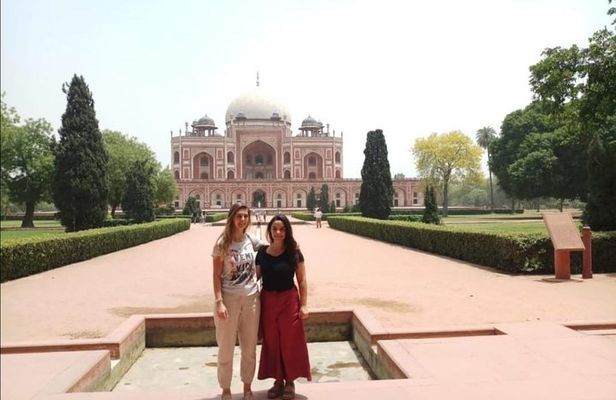 4 Days Golden Triangle Tour (Delhi, Agra and Jaipur)