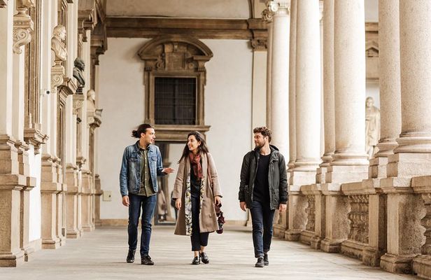 Milan Private Custom Tour with a Local Guide 