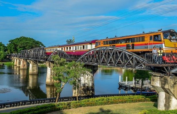 River Kwai Tour From Bangkok with Jeath Museum and Death Railway