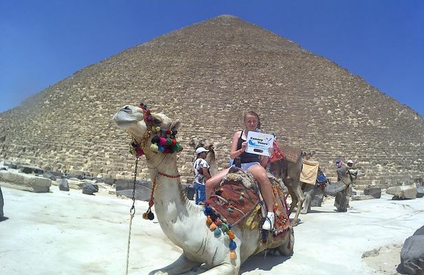 Day Trip To Giza Pyramids by Flight From Marsa Alam