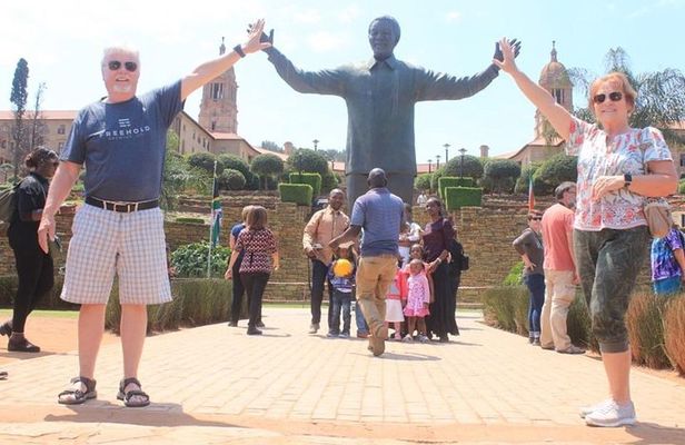 Pretoria City Day Tour from Johannesburg