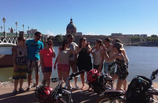The essential of Toulouse by bike