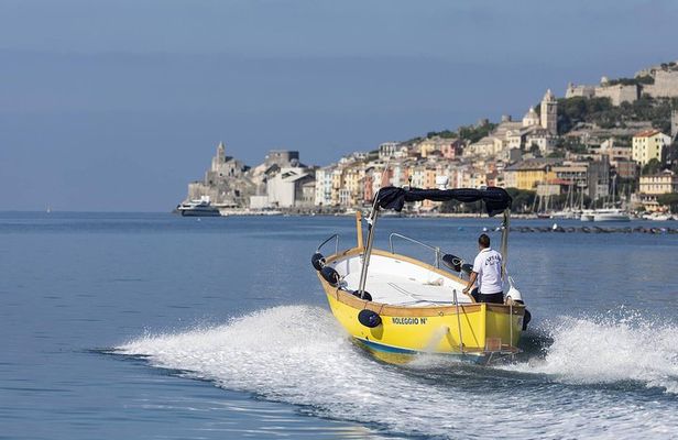 Cinque Terre Sunset Tour by Boat