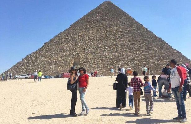 Giza pyramids/Saqqara pyramids/Memphis 