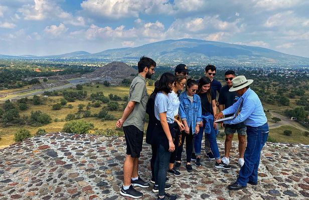 Teotihuacan Tours
