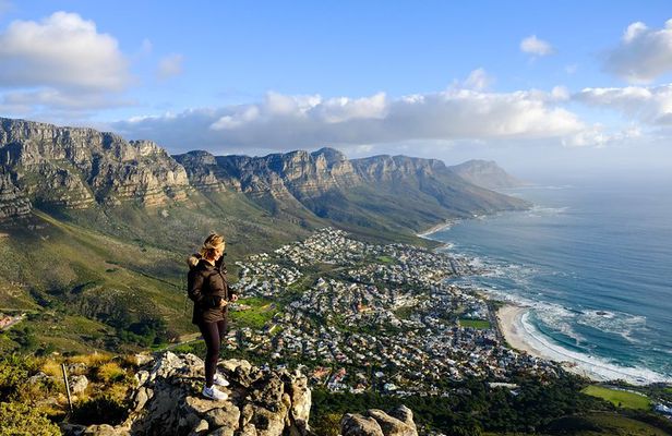 Lion's Head Sunset Hike in Cape Town