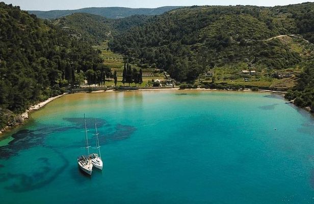 Lovrečina and Supetar half day Private Boat Tour