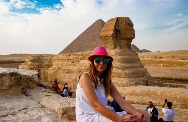 1 Day Tour to Pyramids from Sharm-el-Sheikh by flight